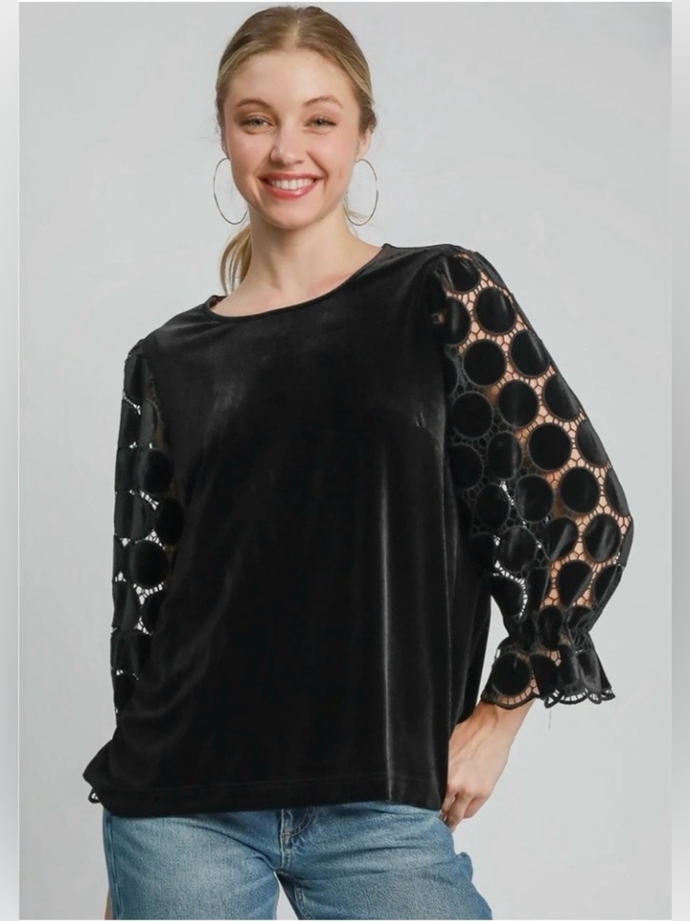 Umgee Social Circle Black Velvet Lace Polka Dot Sleeves Blouse Medium
